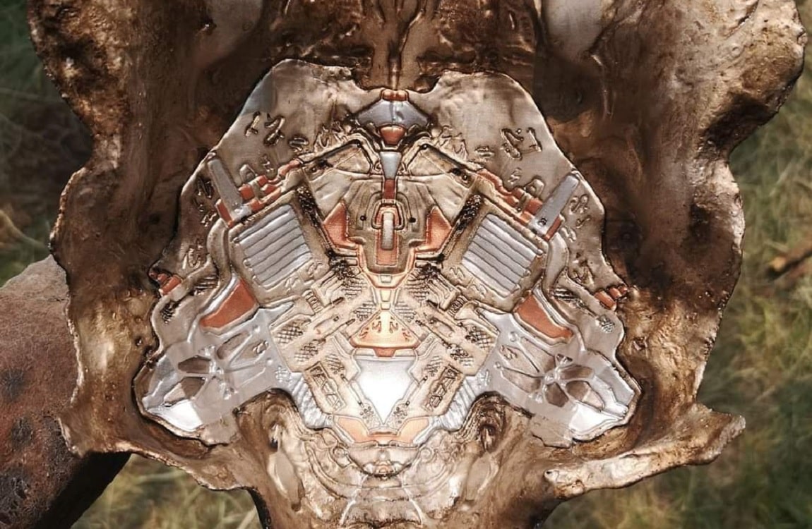 The insides of the bio-mask of the Feral Predator