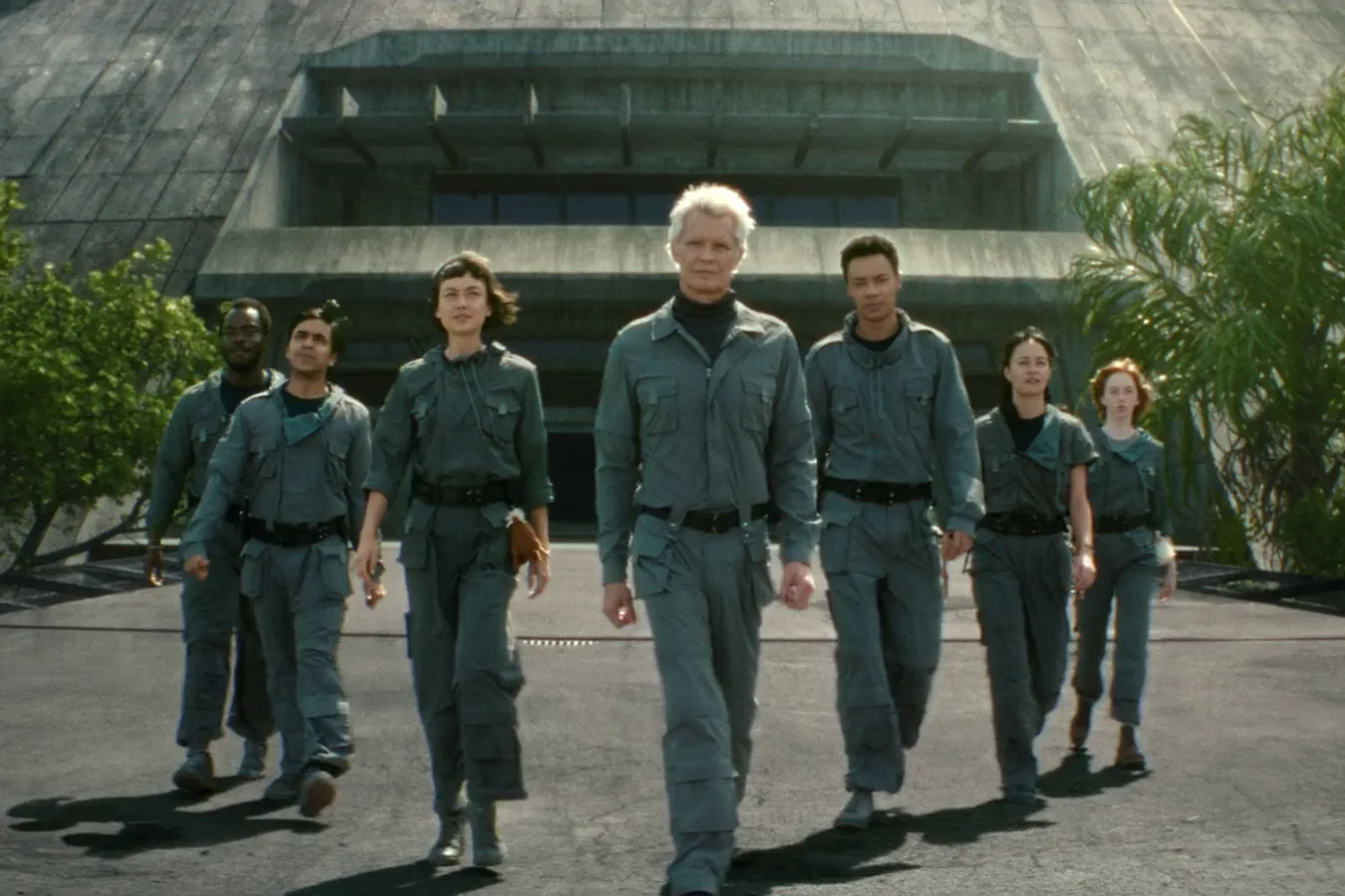 Prodigy Corporation hybrids and staff from Alien: Earth