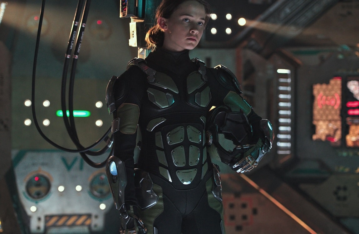 Cailee Spaeny in Pacific Rim: Uprising