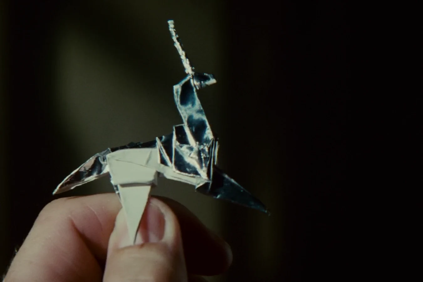 Tin-foil unicorn origami left by Gaff in Rick Deckard's apartment hallway in Blade Runner