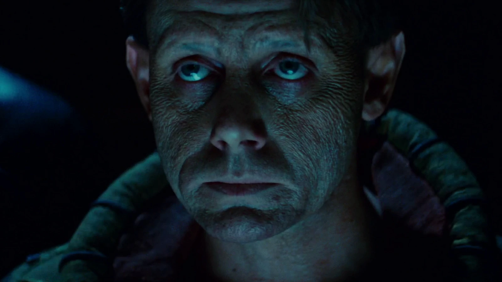 William Sanderson as J.F. Sebastian with Roy Batty in the elevator to Tyrell's penthouse in Blade Runner