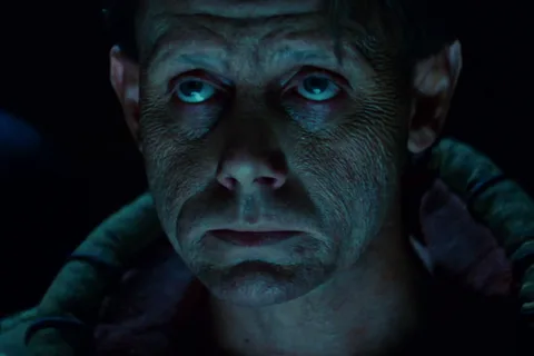 William Sanderson as J.F. Sebastian with Roy Batty in the elevator to Tyrell's penthouse in Blade Runner