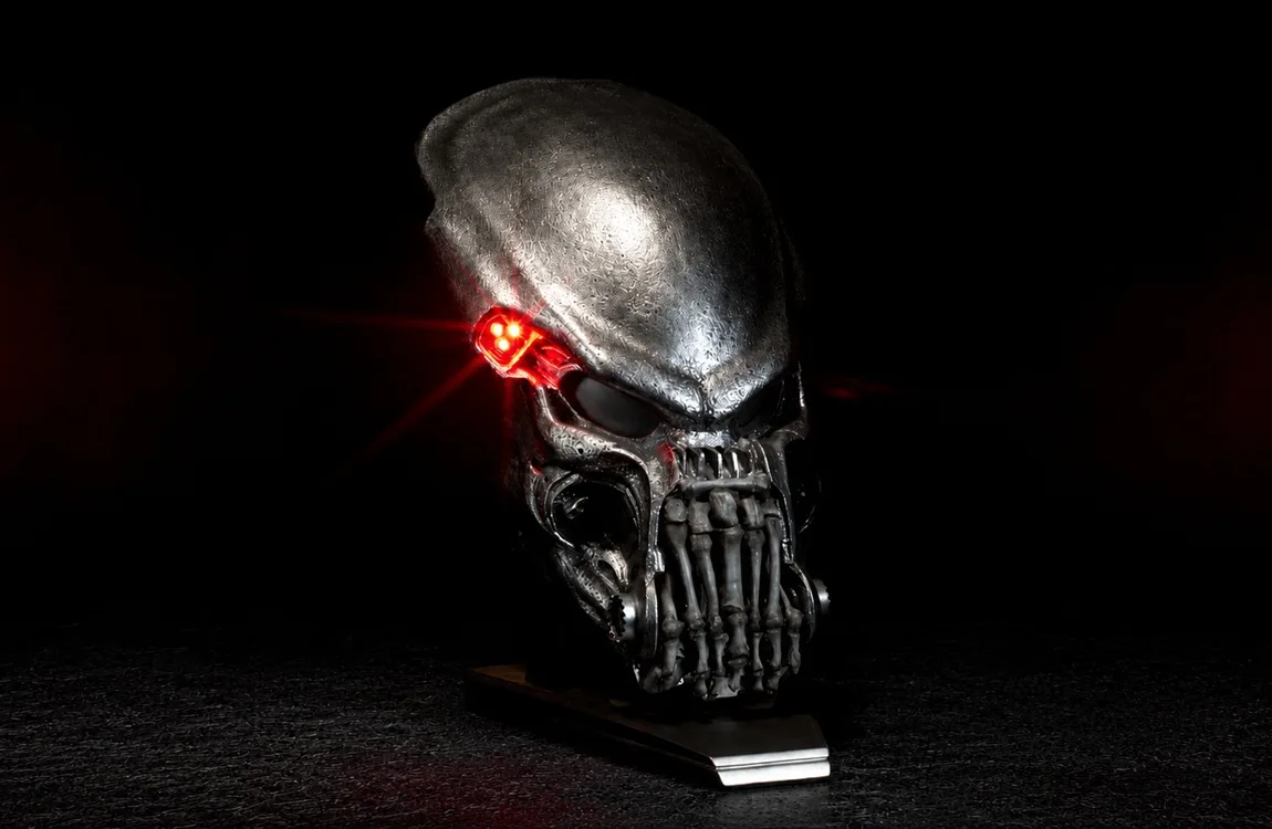 The Bio-Mask of the Bonegrill Predator