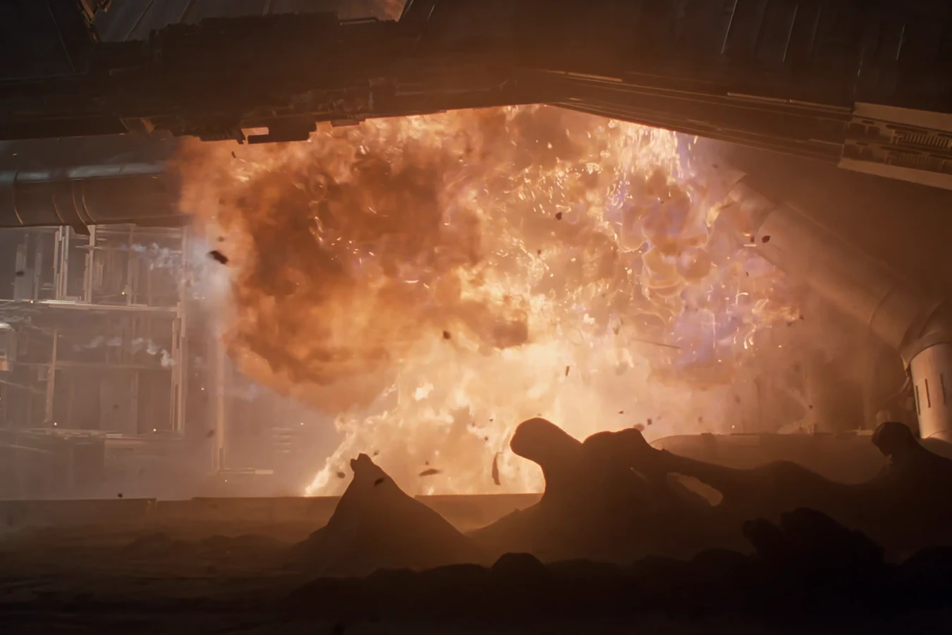 Bug Stomper crashing into the atmosphere processor in a fireball in Aliens