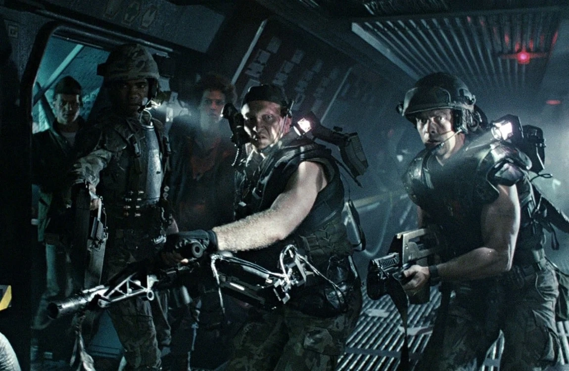Hicks, Drake, and Frost of the USS Sulaco Colonial Marines in Aliens