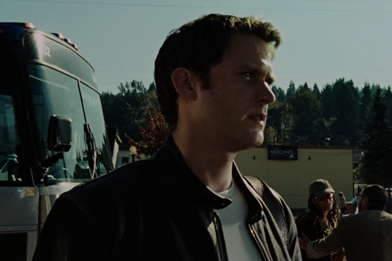 Dallas Howard arrives back in Gunnison after three years in prison in Aliens vs. Predator: Requiem