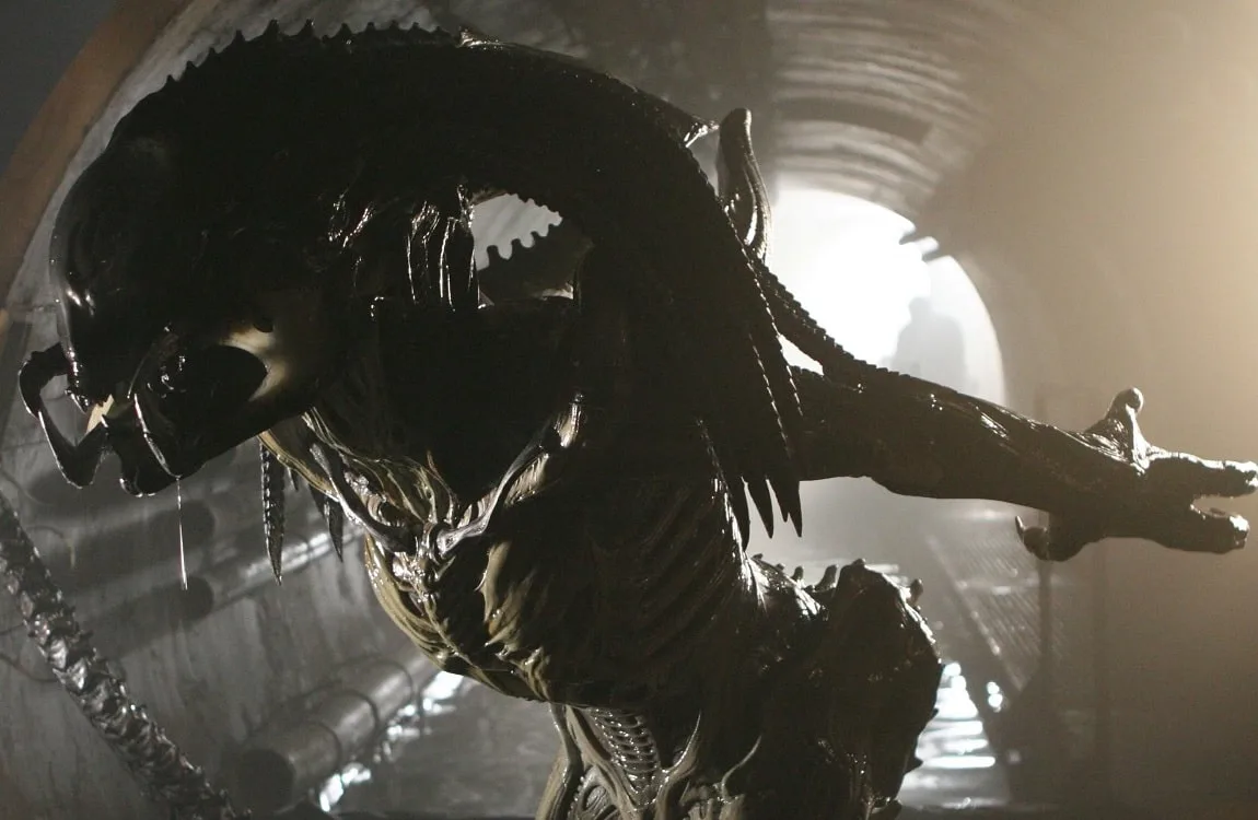 A Predalien showing Yautja traits inherited through the DNA reflex