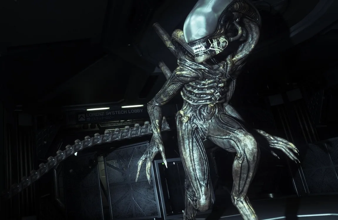 A smooth-domed Drone Xenomorph