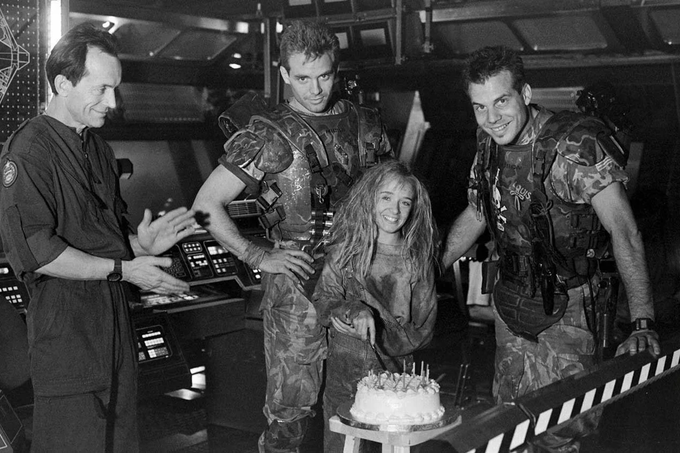 James Cameron directing James Remar as Hicks on the set of Aliens