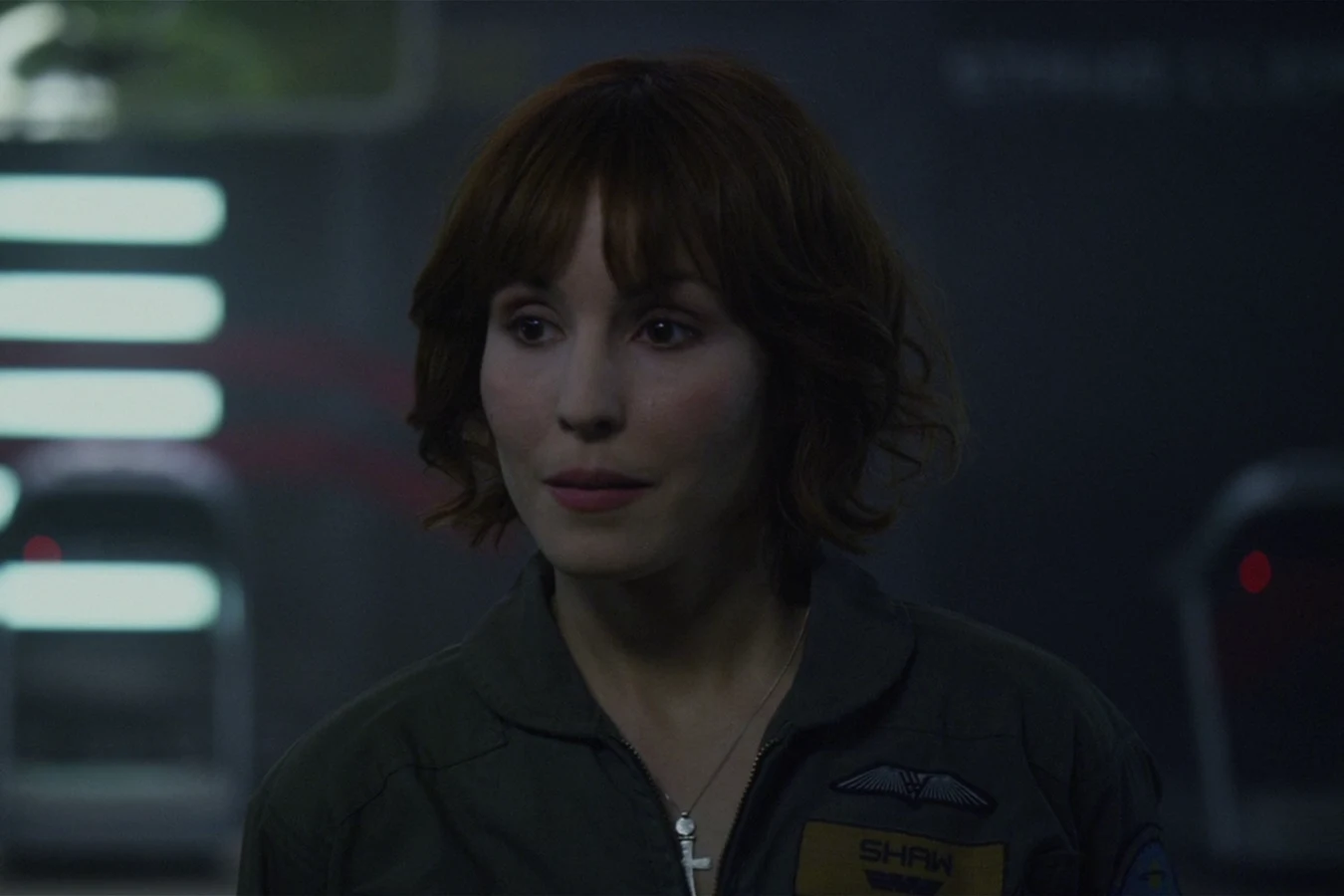 Elizabeth Shaw briefing the Prometheus crew with a hologram of an Engineer star map