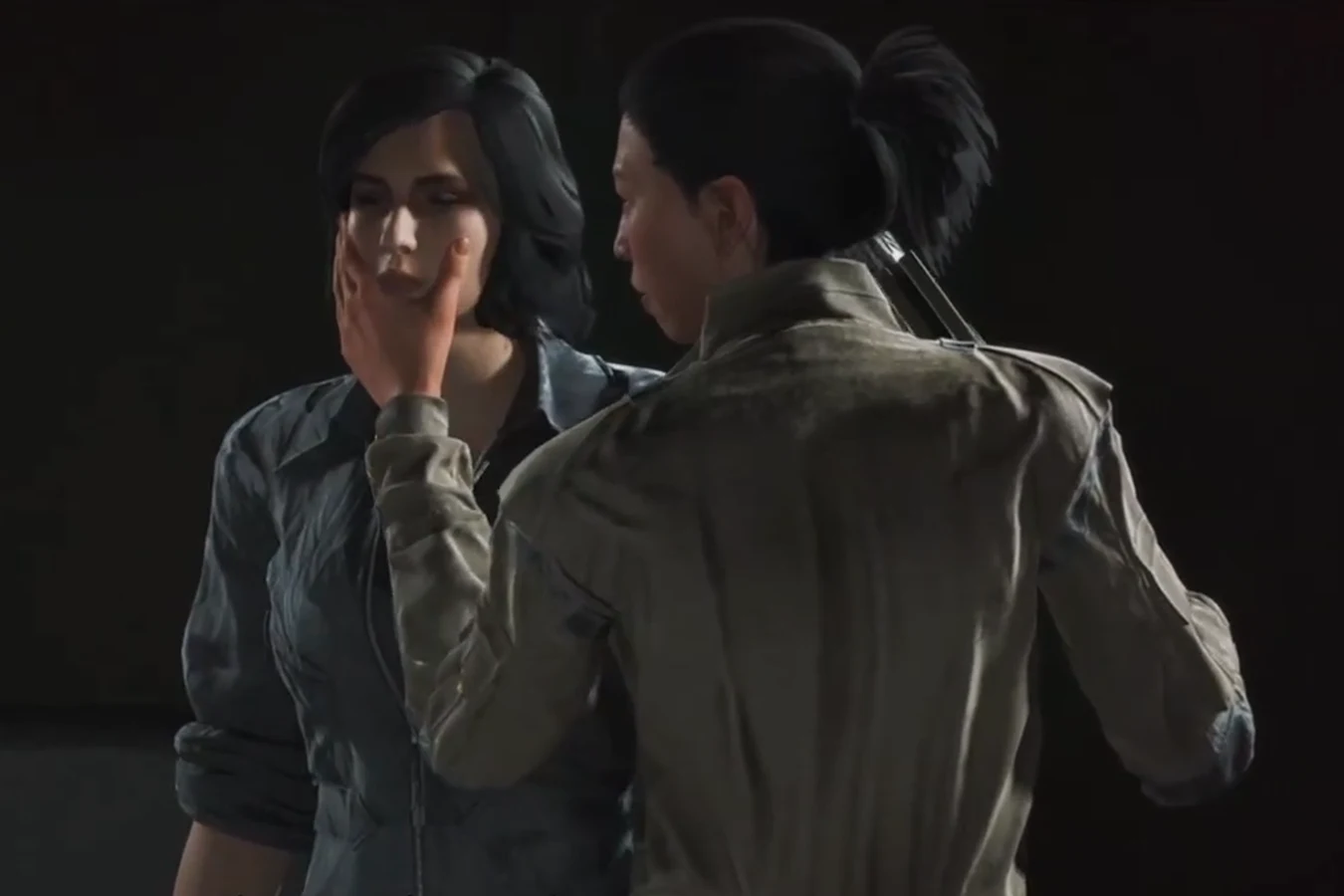 Captain Feiyan Ko checking Esther after she was hacked at Storr's Boon in Aliens: Fireteam Elite 2