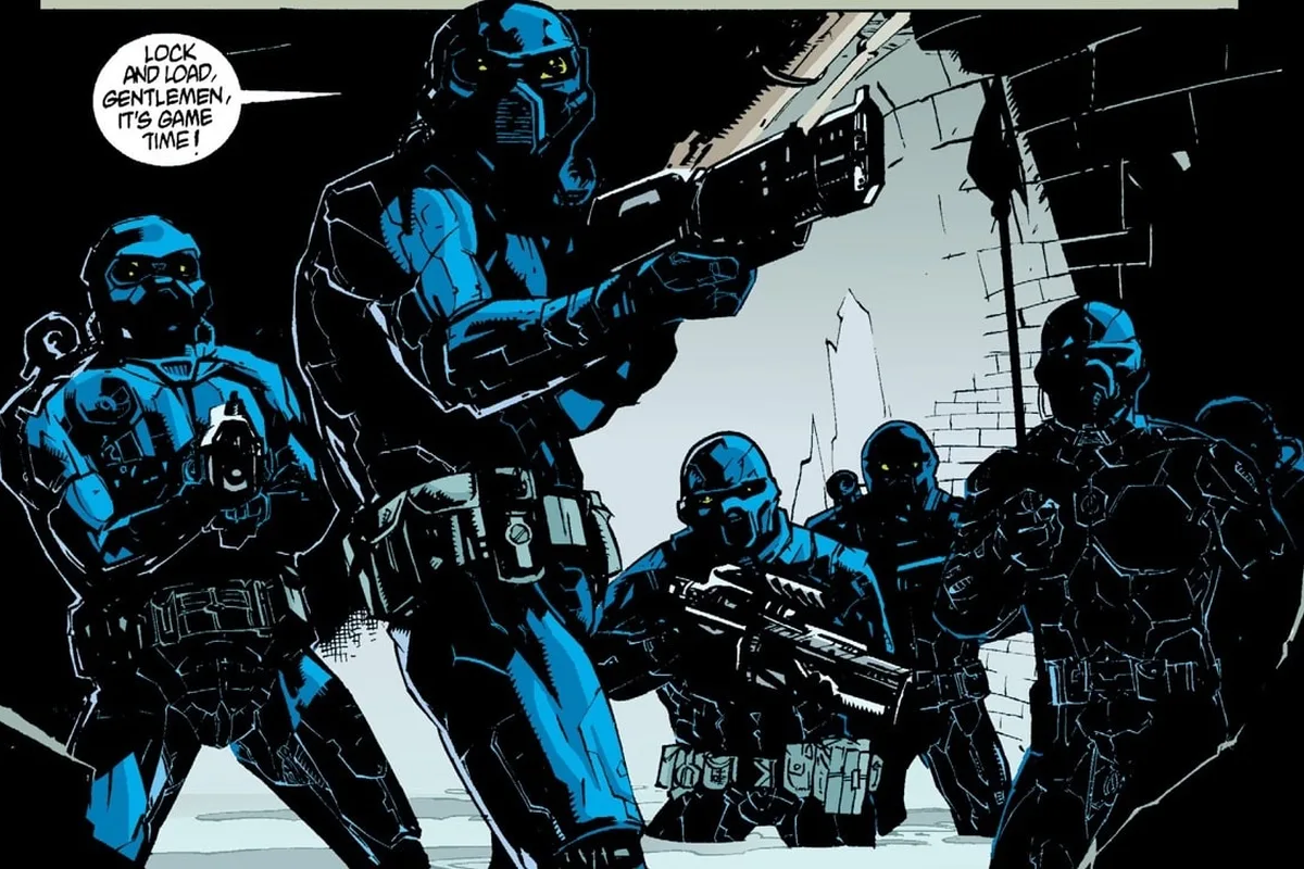 Major Cabot's hunting team in Aliens vs. Predator: Eternal