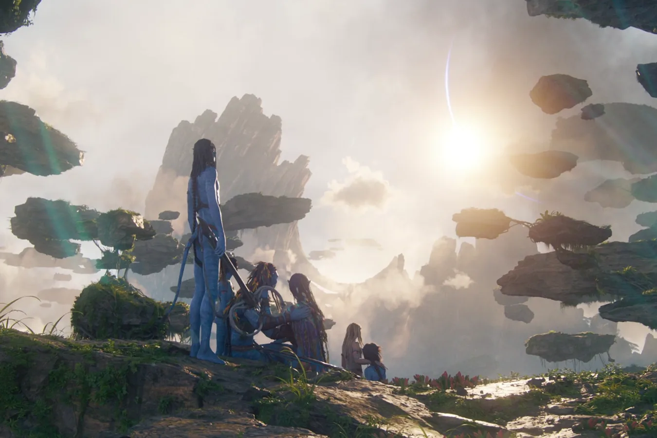 Pandora's sun rising over the moon in the Avatar sequel era