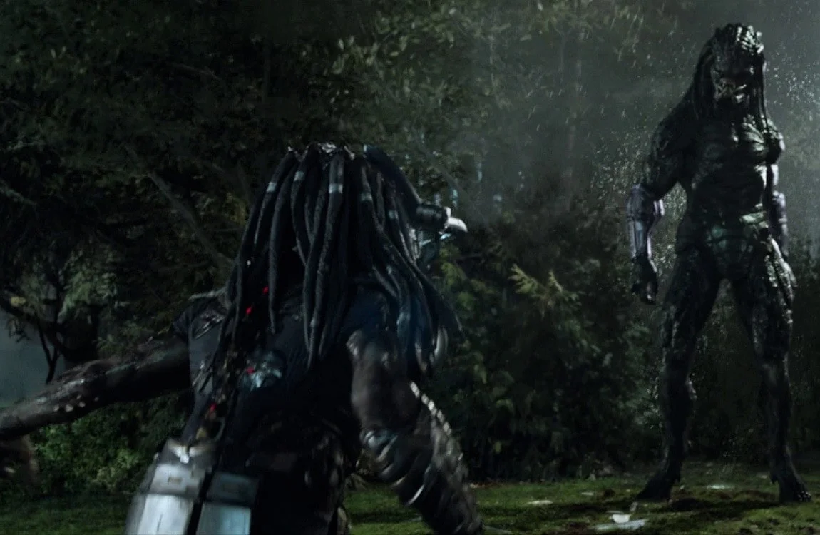 The Fugitive Predator fights the Assassin Predator