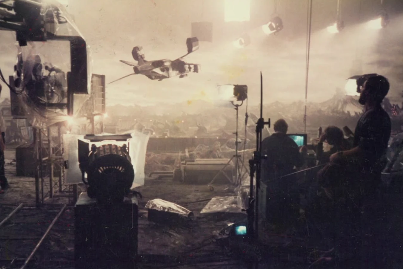 Behind the scenes construction of the Hadley's Hope colony set for Aliens