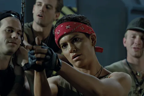 PFC Jenette Vasquez making a finger-gun in the Sulaco briefing in Aliens
