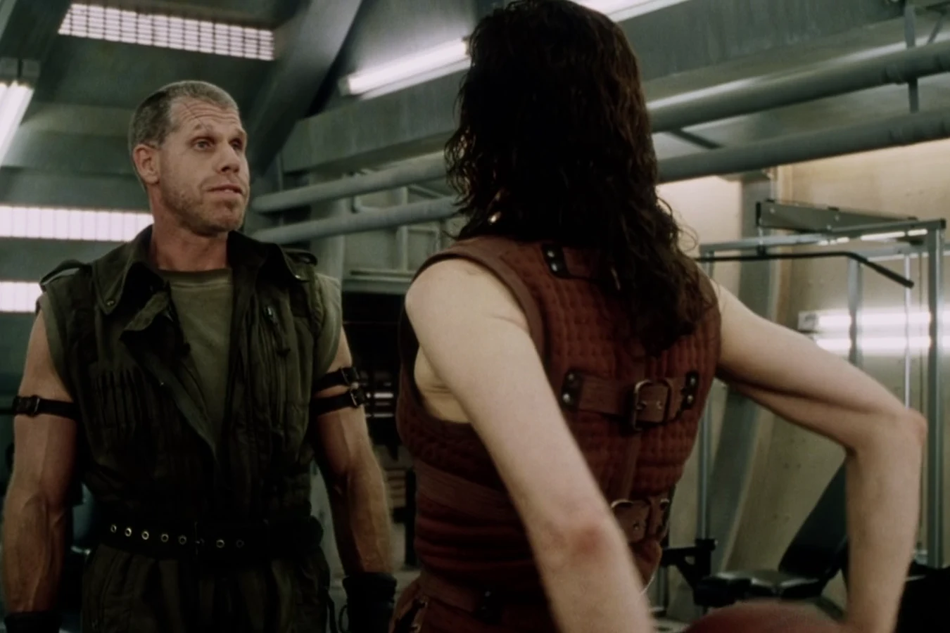 Johner confronting Ripley 8 in the Auriga gym