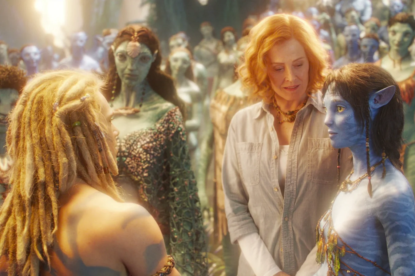 Kiri and Spider together among the Metkayina in Avatar: The Way of Water