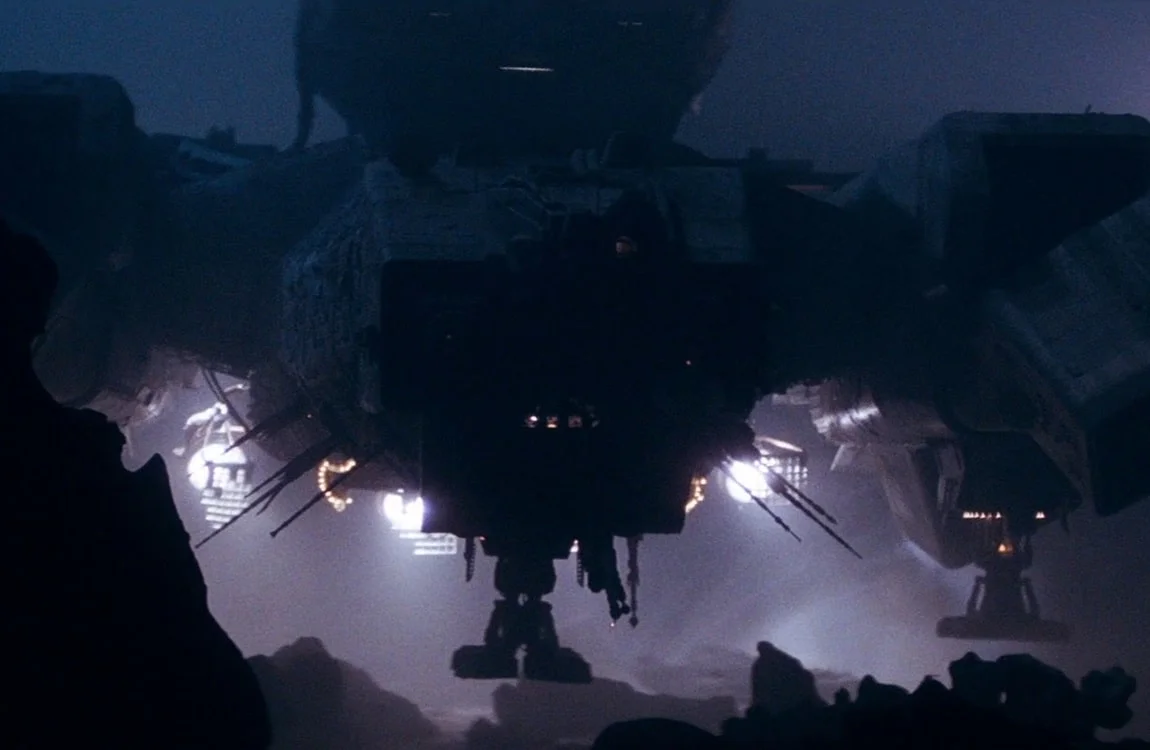 The USCSS Nostromo landing on LV-426