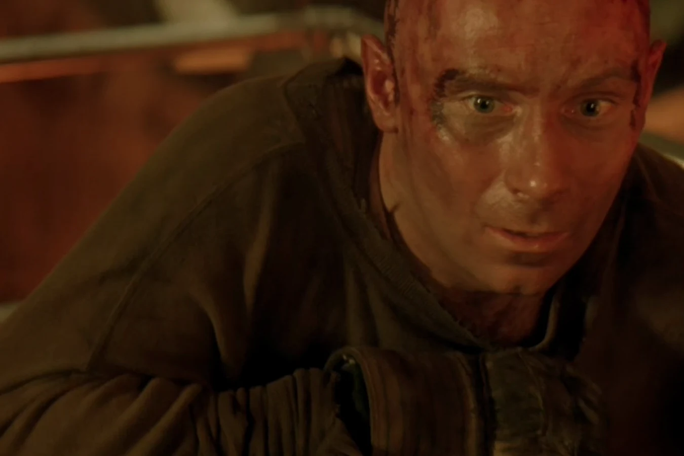 Morse bloodied and tired after the Fiorina 161 foundry hunt in Alien 3