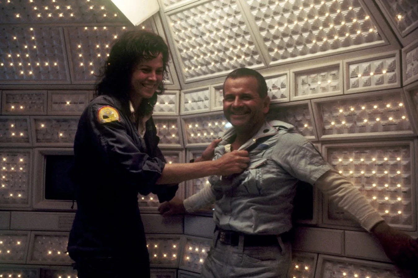 Sigourney Weaver and Ian Holm on the Alien Mother-room set