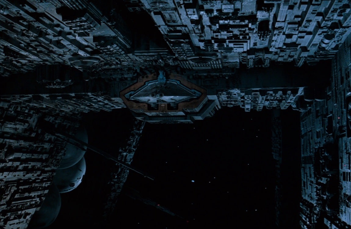 The Narcissus shuttle about to leave the Nostromo