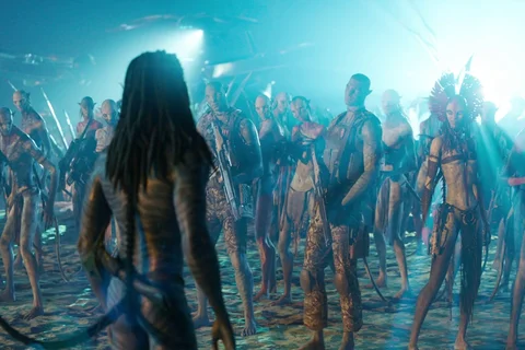 Different Na'vi types gathered together