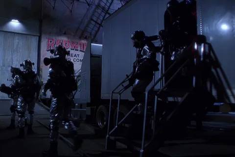 OWLF capture team in refrigerated suits at the Redwing slaughterhouse in Predator 2