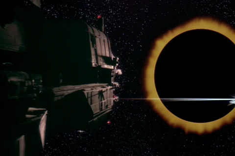 The USCSS Patna approaching Fury 161
