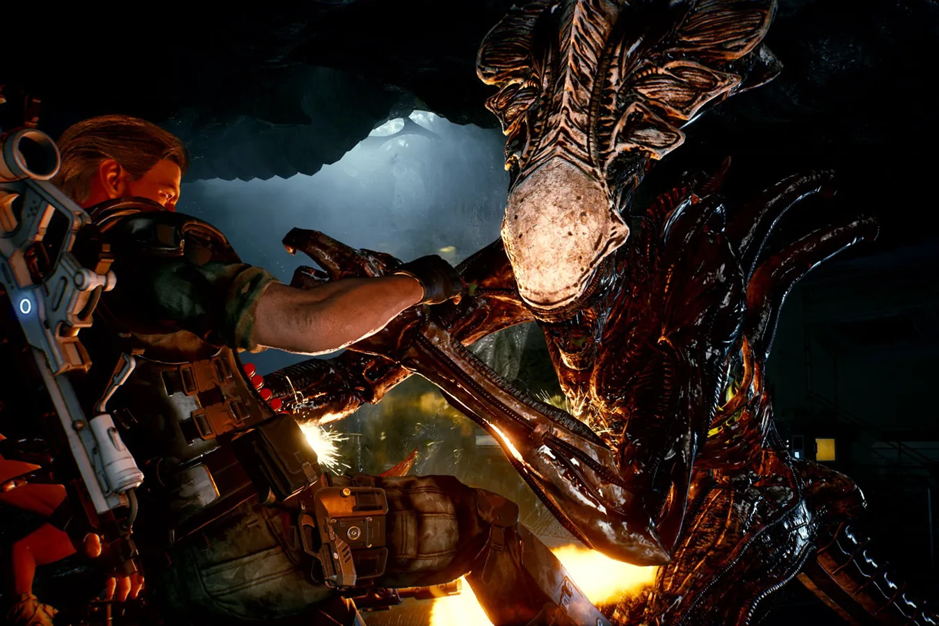 Close-up of a Praetorian Xenomorph's crest and jaws