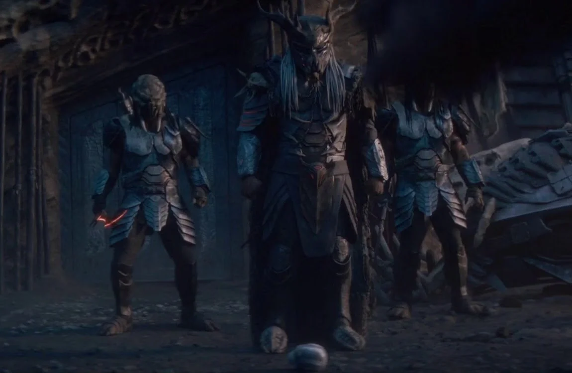 Njohrr's clan from Predator: Badlands