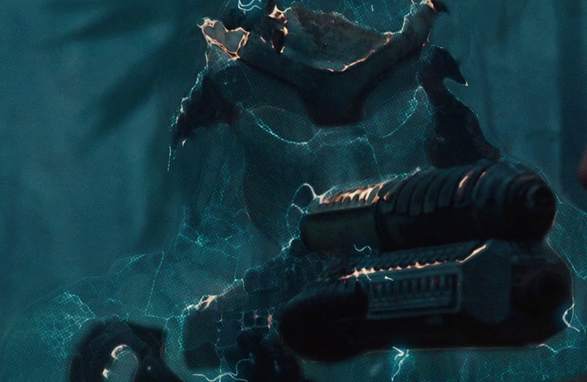 Ronald Nolan uses the Predator Cloak