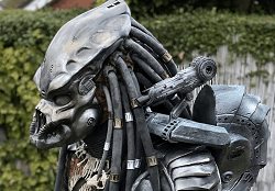 A Predator cosplayer