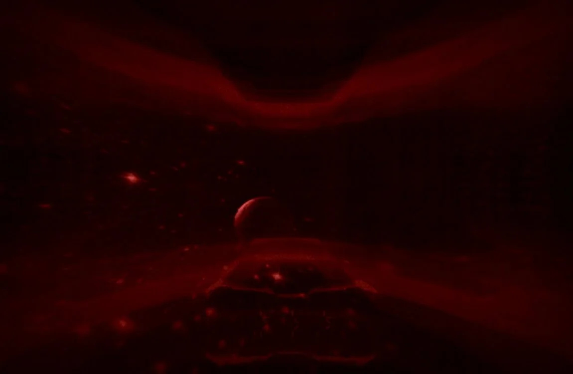 Wolf Predator using a holographic star map inside his mask interface in Aliens vs. Predator Requiem