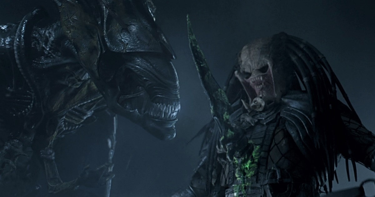 Predators vs. Alien Queens: Fights And Live Captures