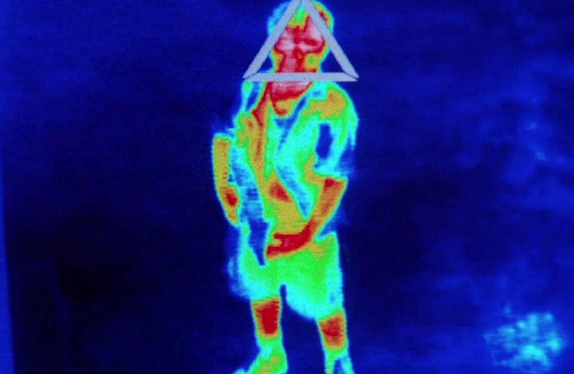 The City Hunter Predator targets a kid in a cemetery in Predator 2