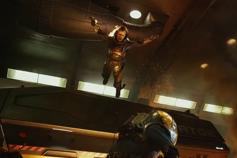 Infected Fifield attacking the crew aboard the USCSS Prometheus