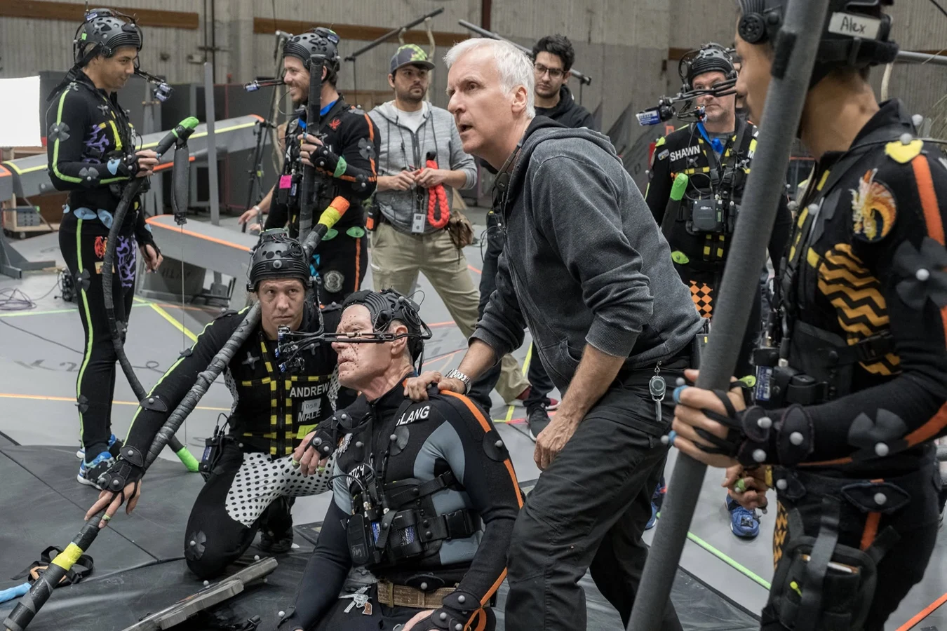 James Cameron directing Stephen Lang in a marker suit and head camera on the Avatar performance-capture volume