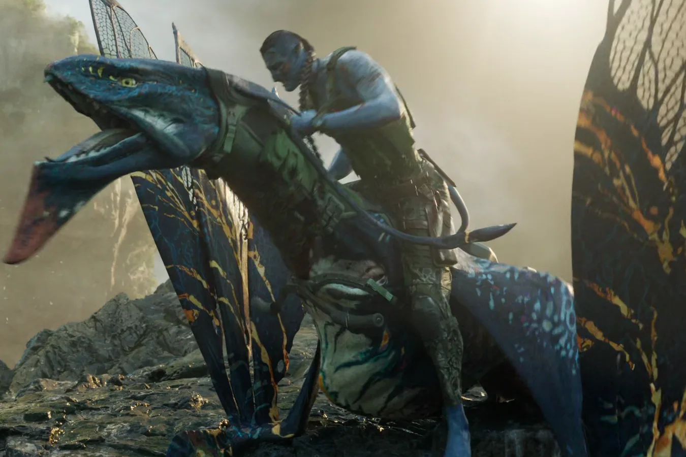 Recom Quaritch taming an ikran in Avatar: The Way of Water