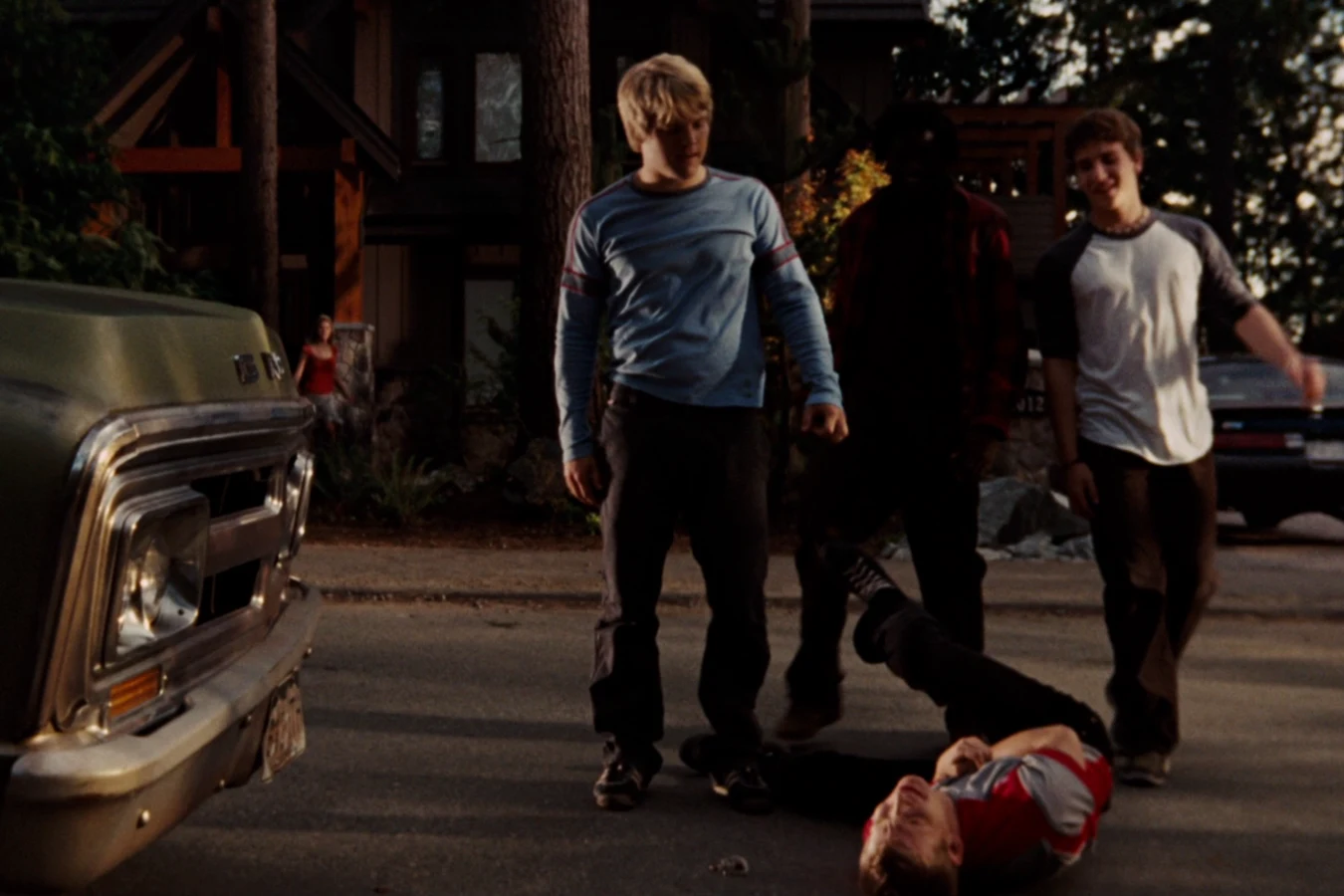 Dale Collins and his friends confront Ricky Howard on the street after a pizza delivery