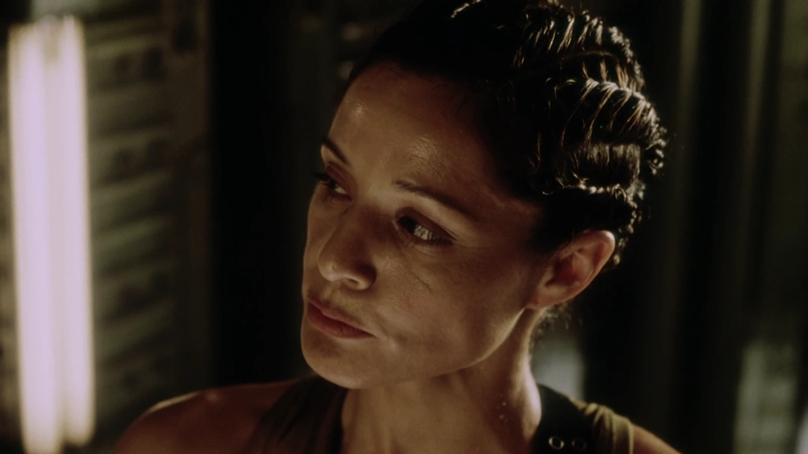 Sabra Hillard, pilot of the Betty, in Alien: Resurrection