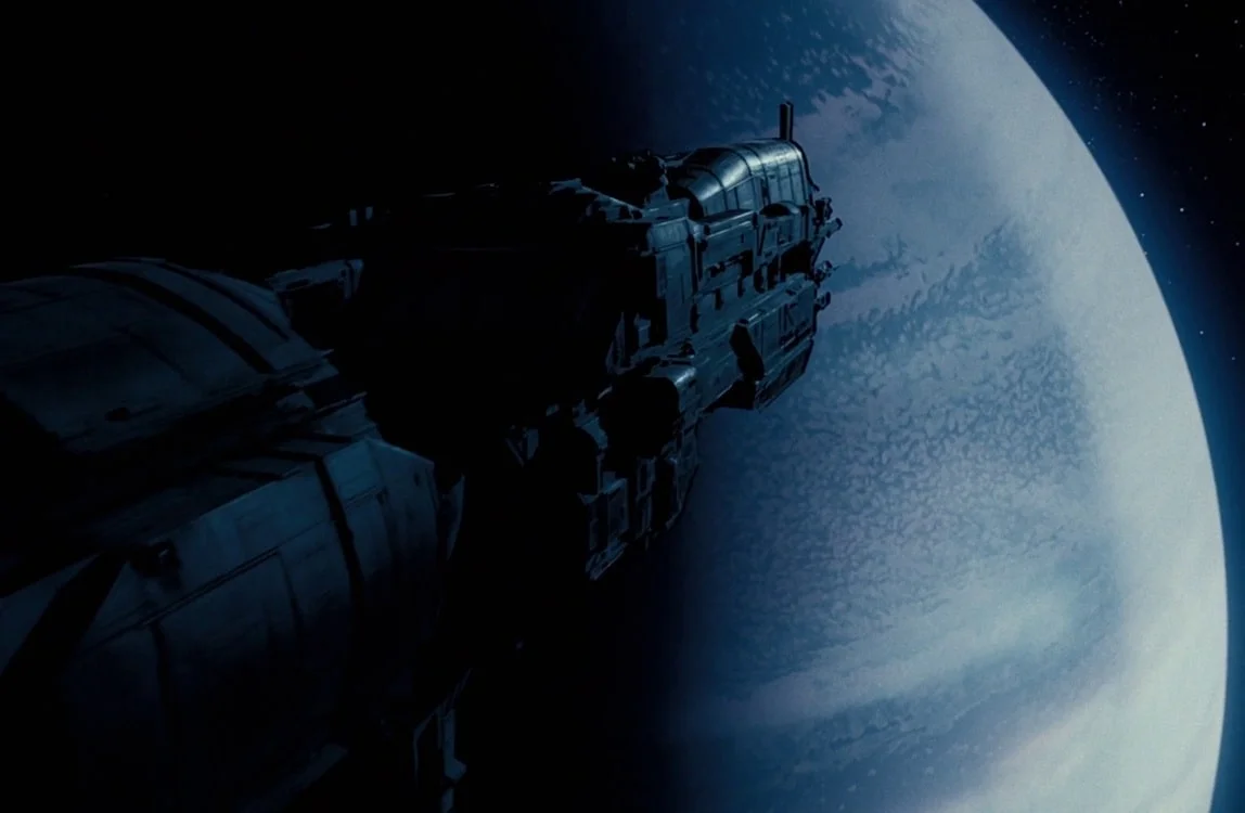 The USS Sulaco approaching LV-426