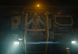 Tessa in the Super Power Loader in Predator: Badlands