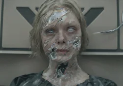 Tessa's damaged face in Predator: Badlands