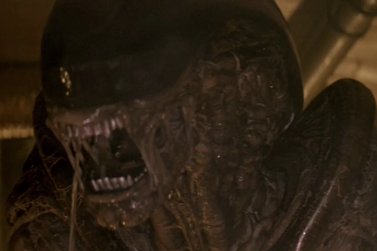 Close-up of the Dragon Runner Xenomorph from Alien 3