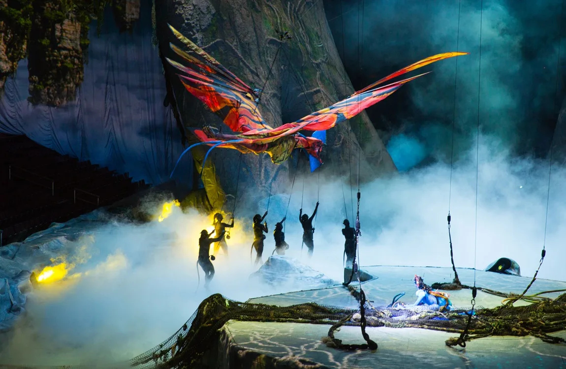 Great leonopteryx known as Toruk flying over Pandora