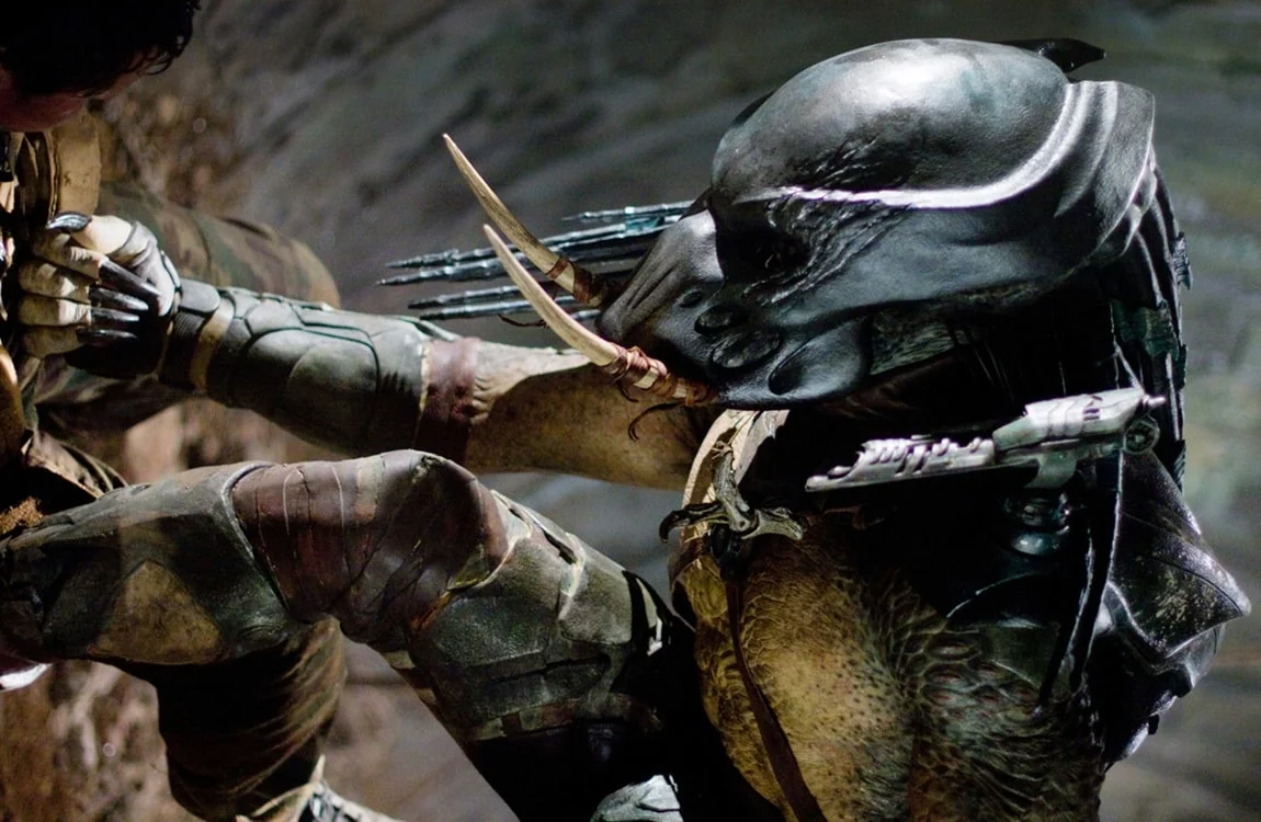 The Shoulder Cannon of the Tracker Predator