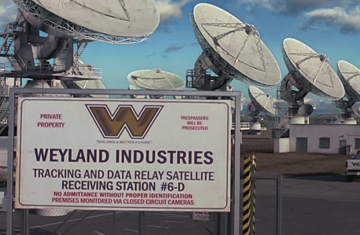 A Weyland Industries logo as seen in Alien vs. Predator 2004