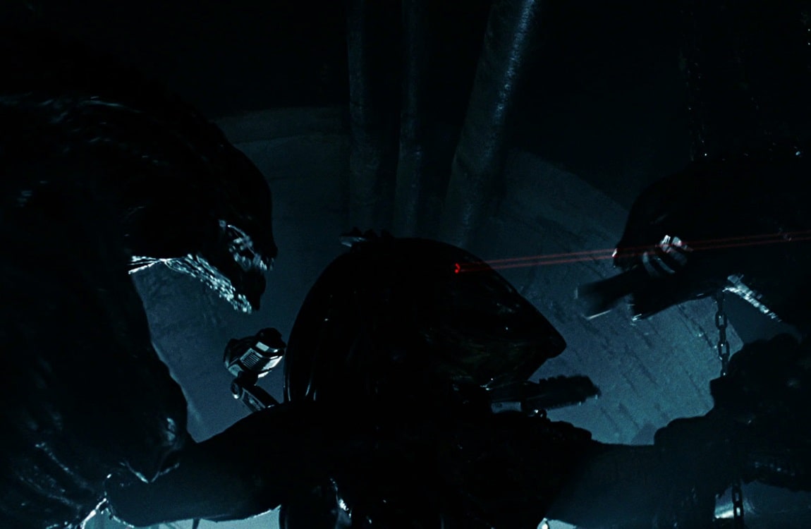 Wolf hunts two Xenomorphs in the sewers