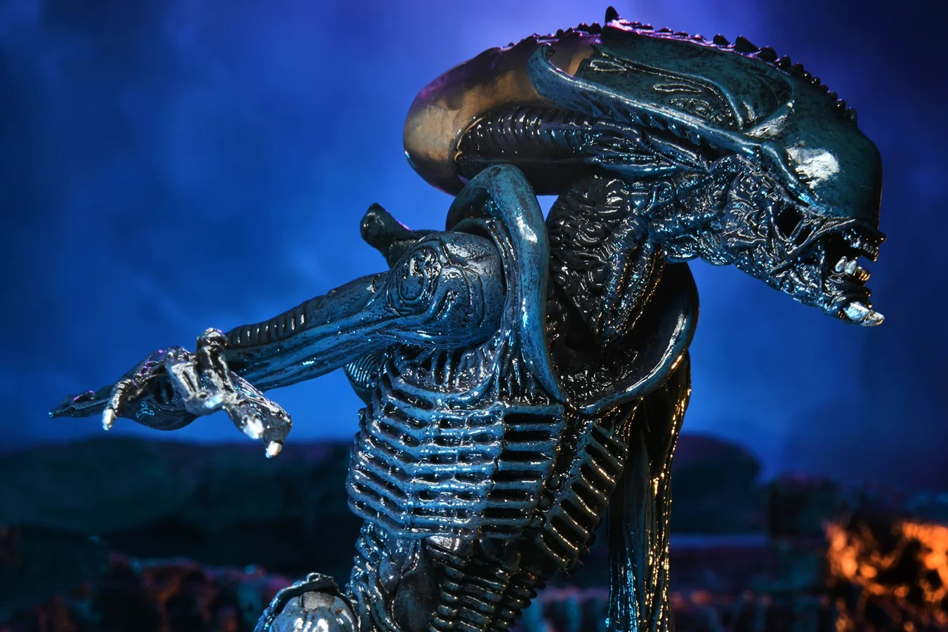 The Arachnoid Alien Movie Deco figure by NECA